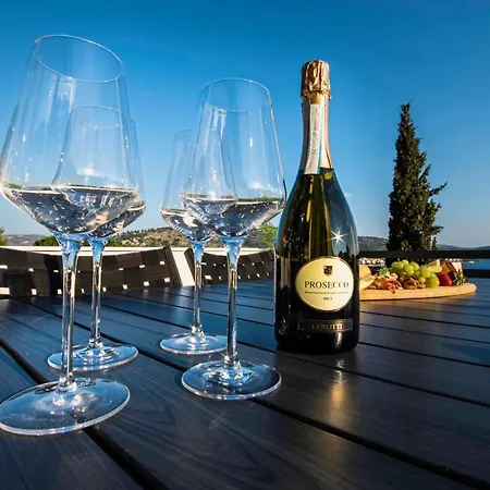 Hillside - The Penthouse Apartment Rogoznica (Sibenik-Knin)