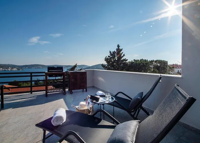 Hillside - The Penthouse Apartamento Rogoznica (Sibenik-Knin)